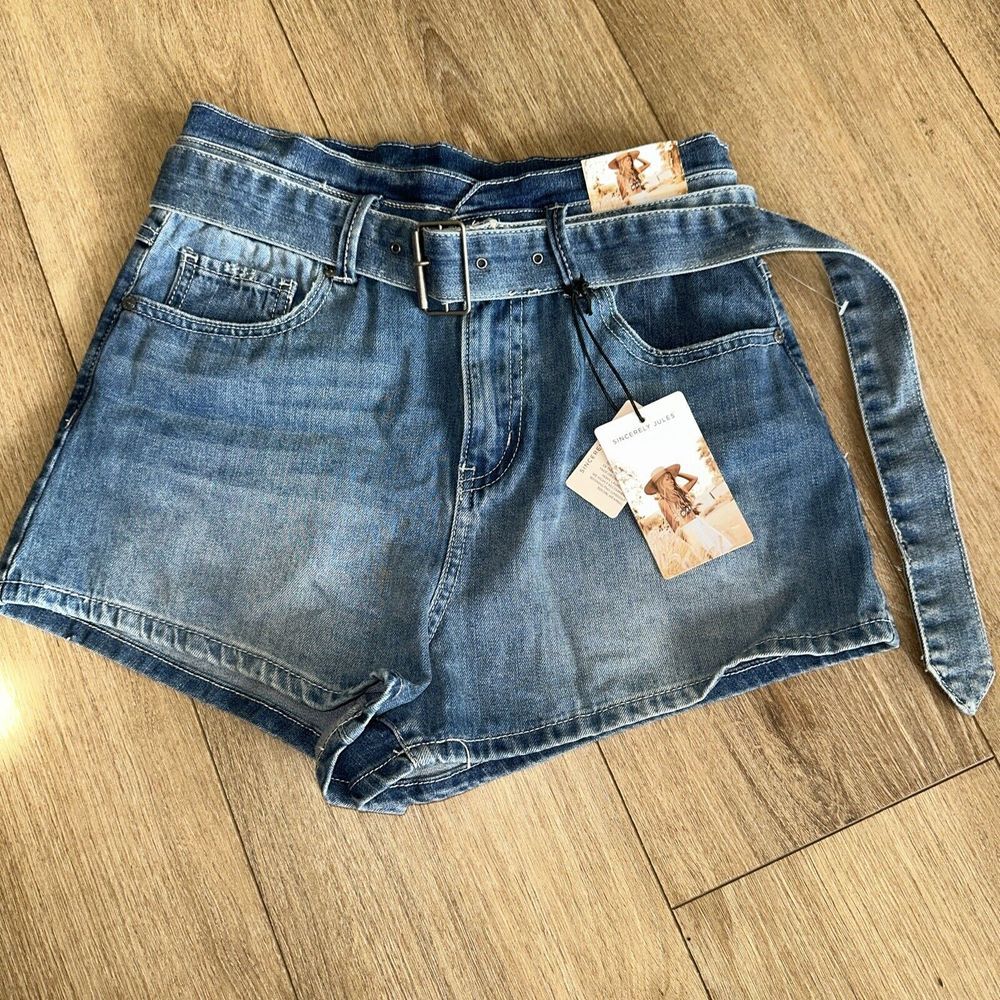Sincerely Jules Juniors Women Denim Belted Shorts Medium Wash‎ 9/29 High Rise